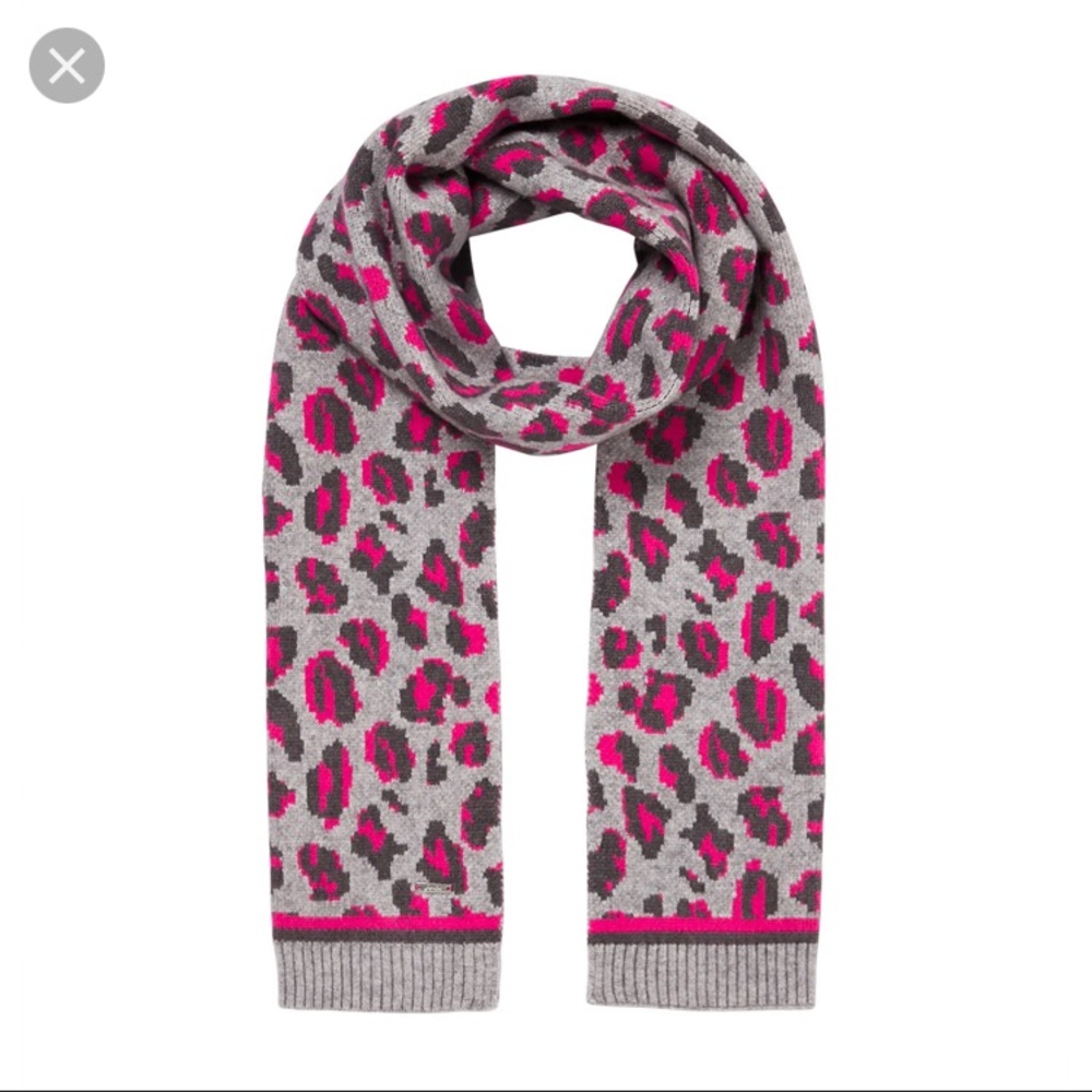 Joules Trissy grey and pink leopard scarf